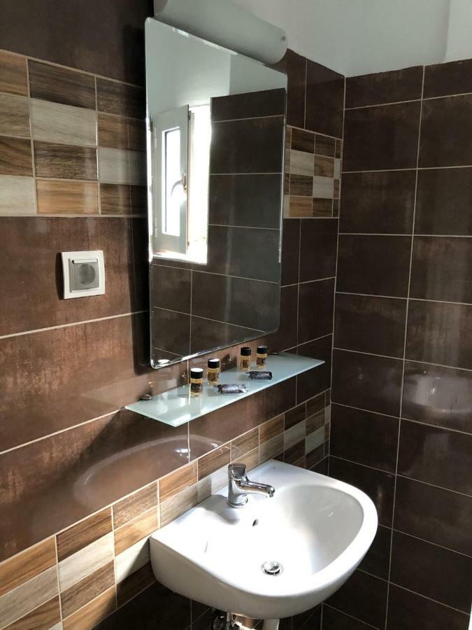 ניאה מיכאניונה Elena'S Apartments מראה חיצוני תמונה